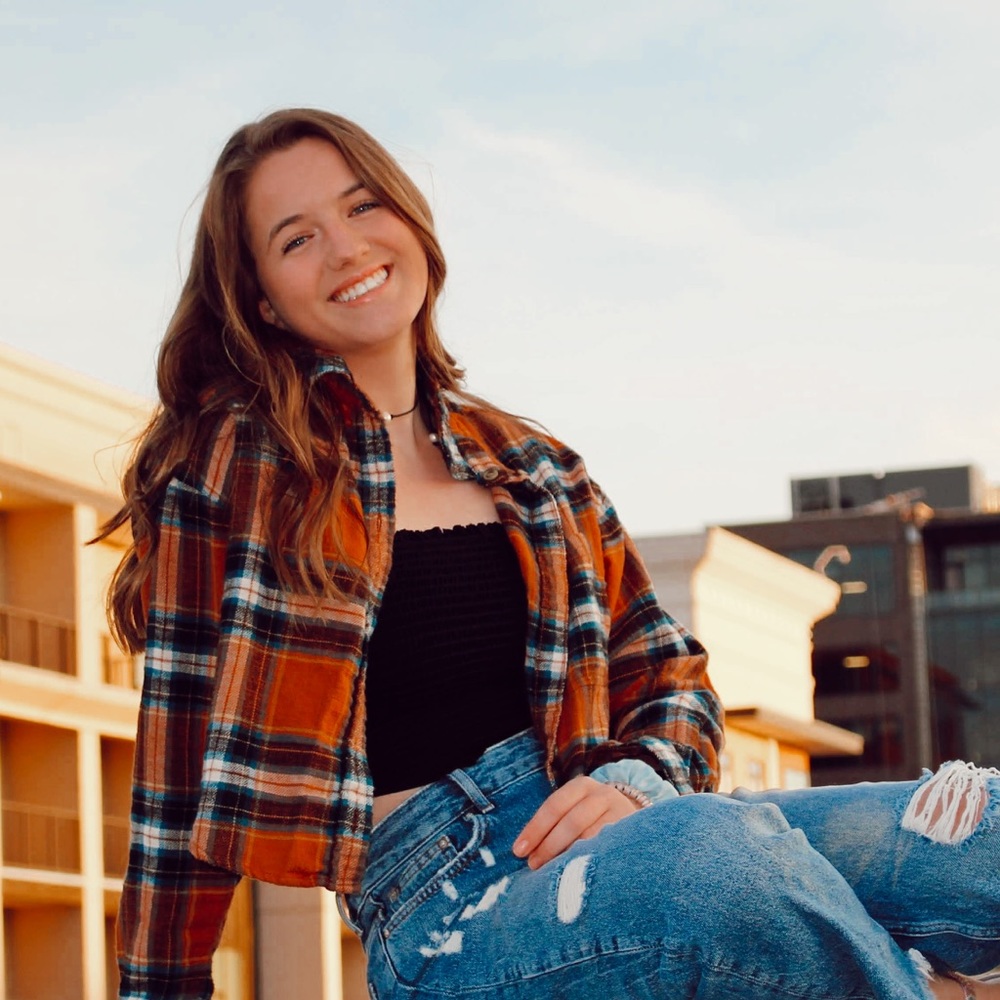 Meet your Posher, Samantha